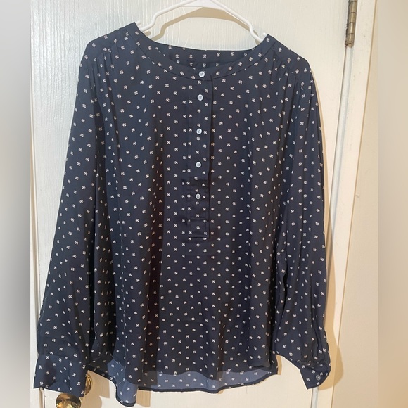 LOFT Tops - LOFT women’s tunic shirt